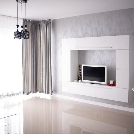 Apartament Denissia Oradea Exterior foto