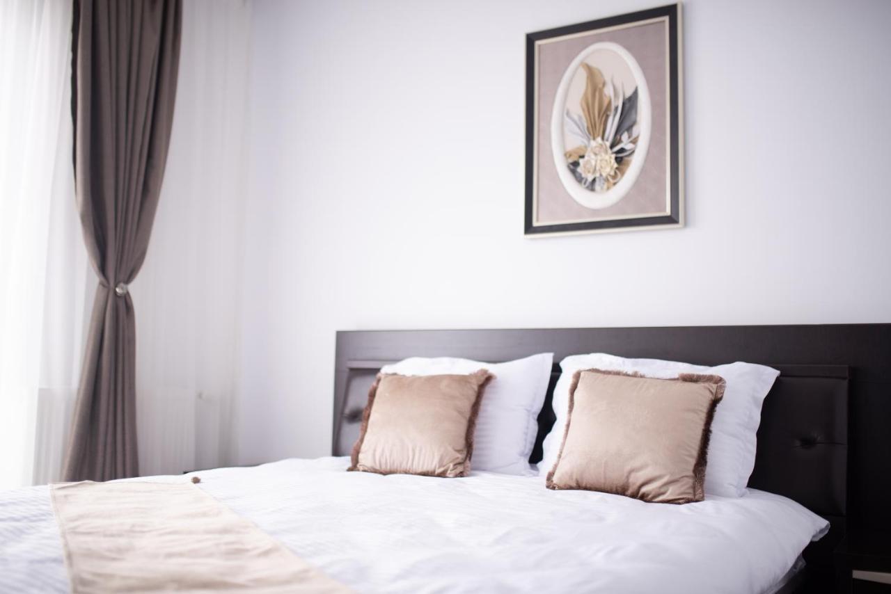 Apartament Denissia Oradea Exterior foto