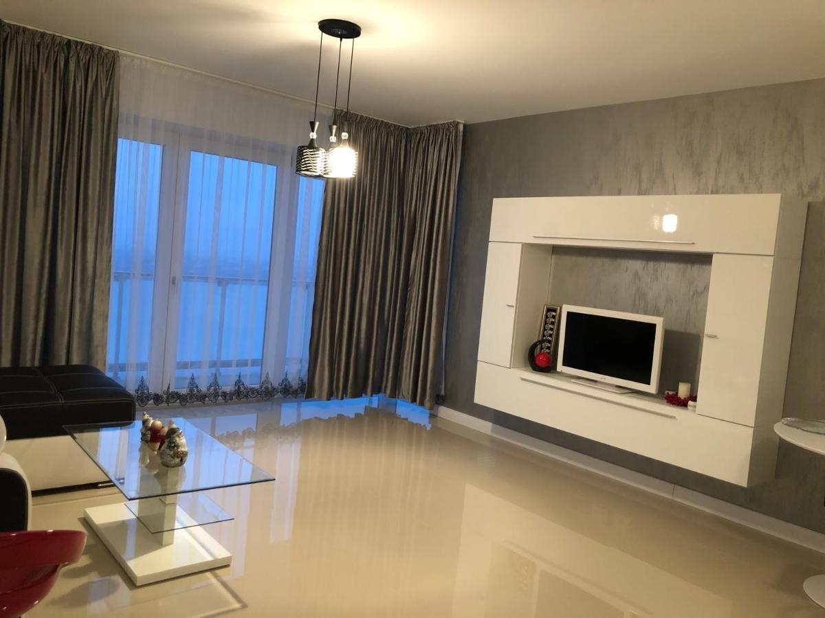 Apartament Denissia Oradea Exterior foto